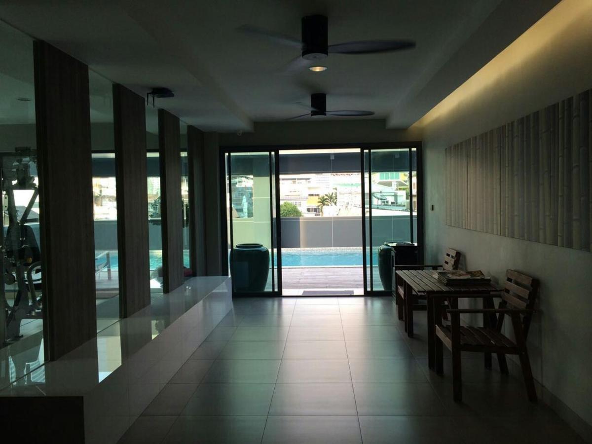 Cgcasa Hotel Bangkok Exterior photo